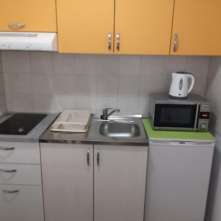 بولا Apartment Asja Old City Center المظهر الخارجي الصورة